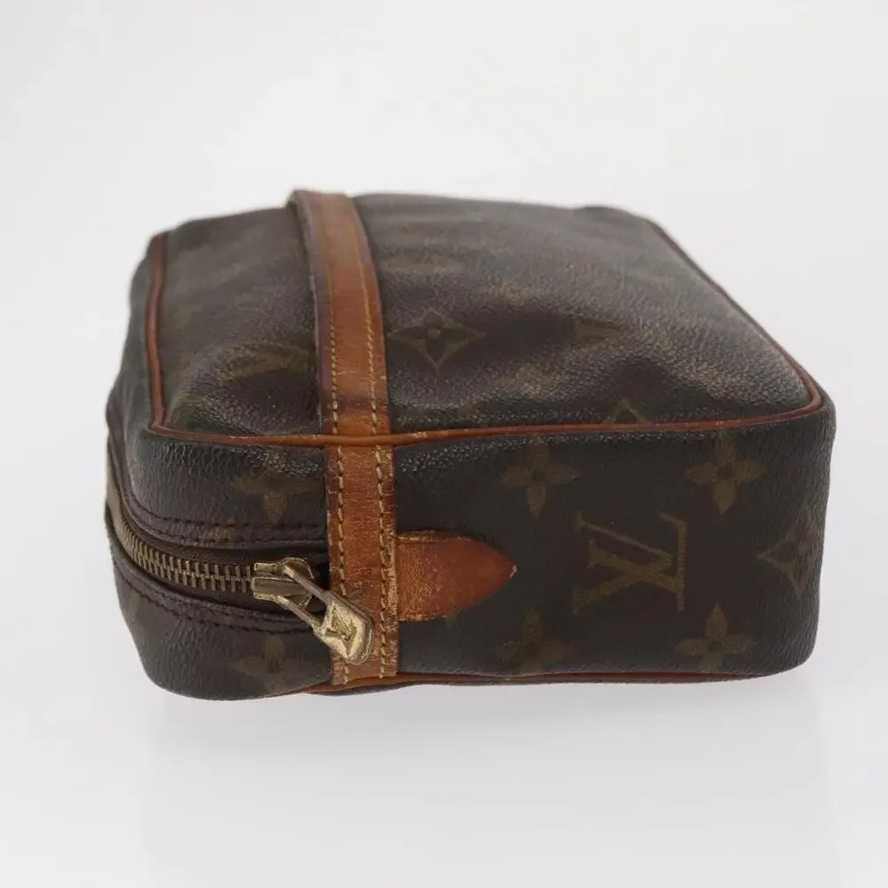 Louis Vuitton height width
